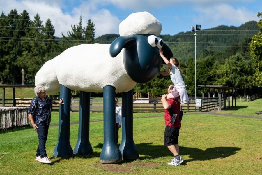 Rotorua: Authentic Kiwi Farm Experience at the Agrodome - Practical Details and Tips