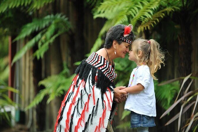 Rotorua Discovery Te Puia Tour - FAQ