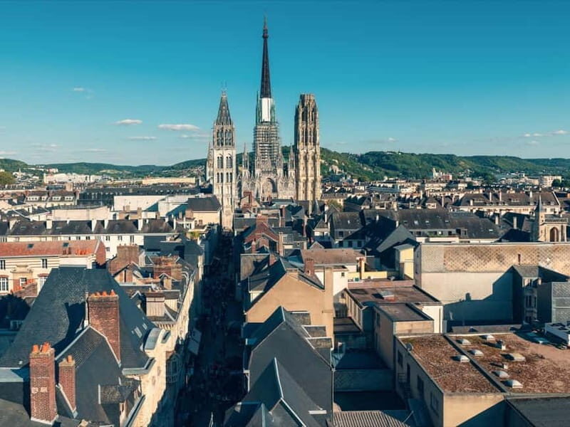 Rouen: Express Walk with a Local in 60 minutes - Exploring Rouen in 60 Minutes: A Genuine Local Perspective