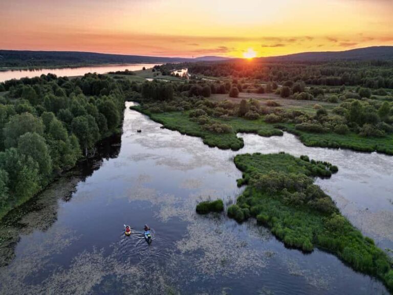 Rovaniemi: Canoe Trip under the Midnight Sun - Why We Love This Tour