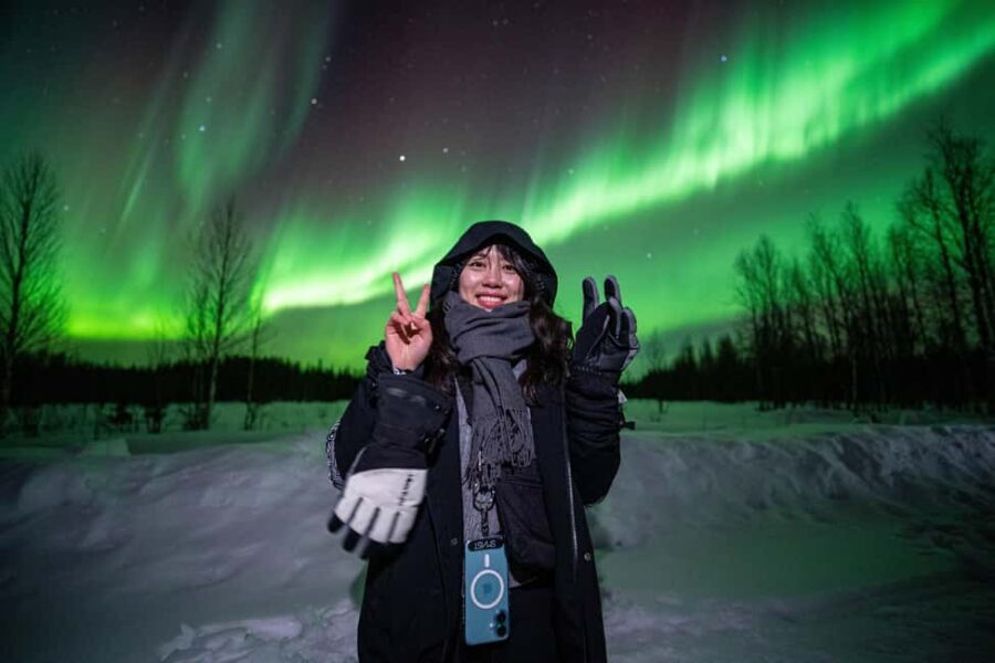 Rovaniemi: Guaranteed Aurora Hunt with Local Guides & Photos - The Experience in Detail