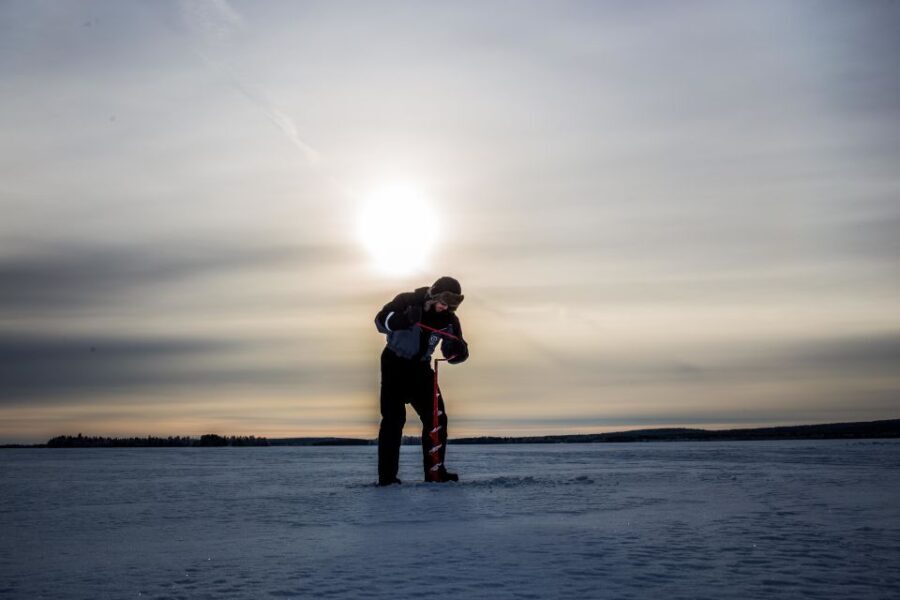Rovaniemi: Ice Fishing on a Frozen Lake - Exploring the Details of the Rovaniemi Ice Fishing Tour
