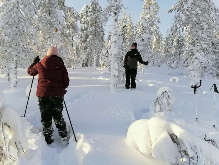 Rovaniemi: Private 3h Snowshoeing hike - Authenticity and Cultural Touches