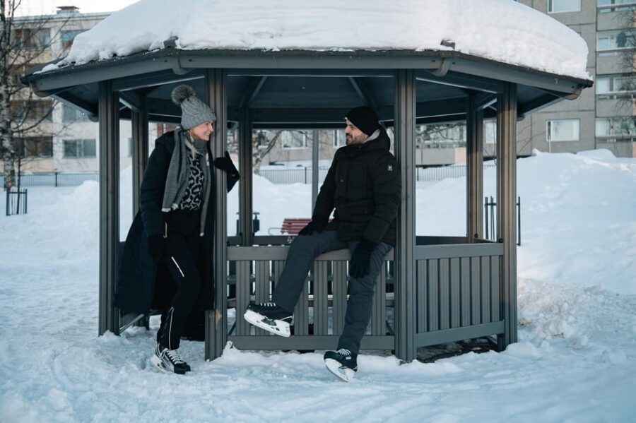Rovaniemi: Private Ice Skating Photography Session - What Is Included and What To Expect