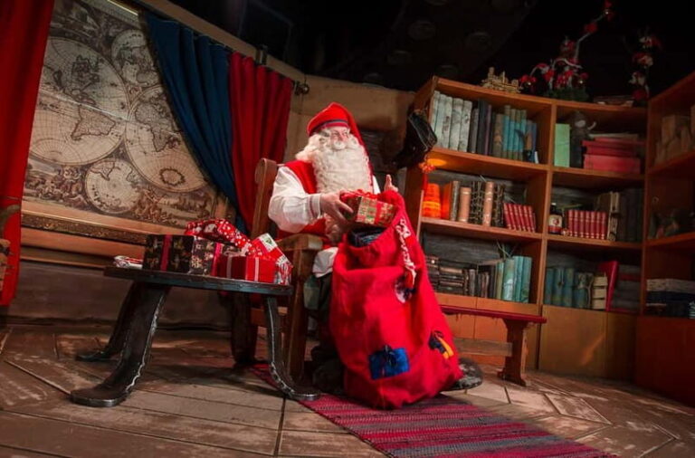 Rovaniemi: Santa Claus Village & Santa Park in One Day - Who Is This Tour Best For?