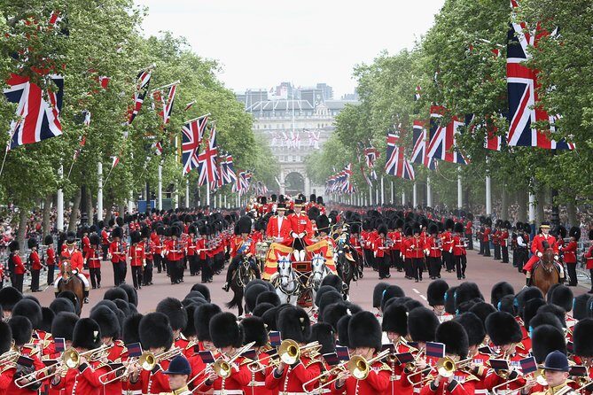 Royal English Walking Food Tour With London Food Tours - Who Should Consider This Tour?