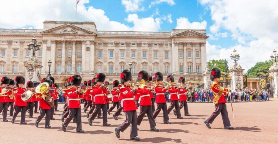 Royal London Tour incl Buckingham Palace & Changing of Guard - A Deep Dive into the Royal London Experience