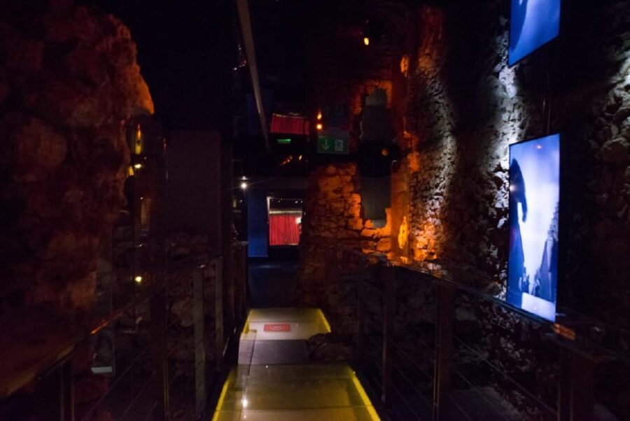 Rynek Underground Museum & Wawel Castle, Cathedral - Cracow - The Value of Guided Access and Skip-the-Line Tickets