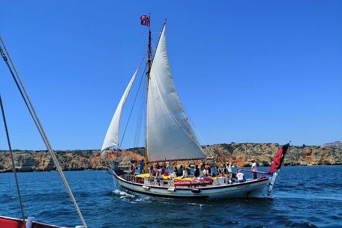 Sailing cave tour Ponta da Piedade Lagos - A Deep Dive into the Experience
