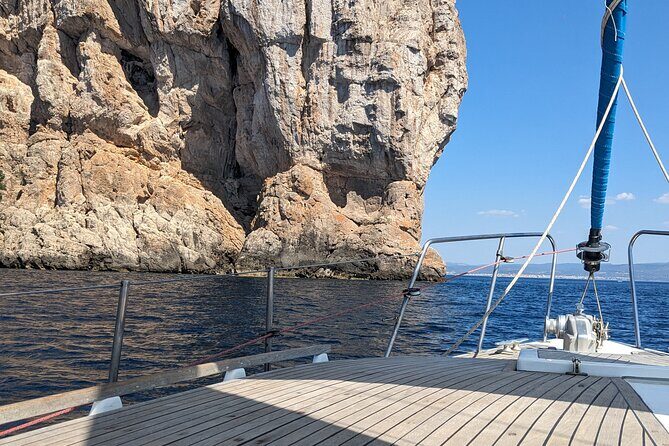 Sailing Experience to Capo Caccia from Alghero - Who Will Love This Tour?