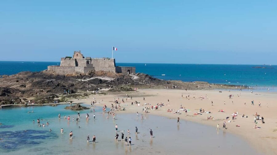 Saint-Malo: Private Guided Tour of the Historic Walled City - Who Should Consider this Tour?