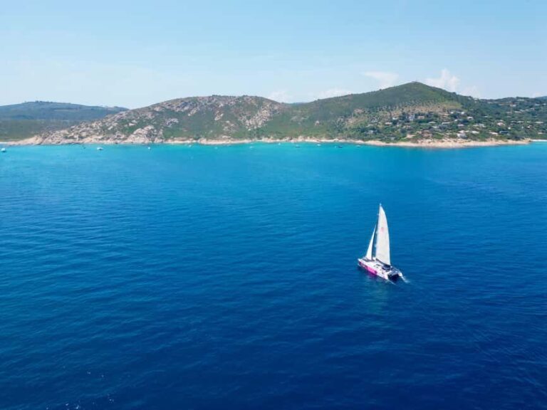 Saint Tropez: Evening Catamaran Party with Welcome Drink - Details That Matter