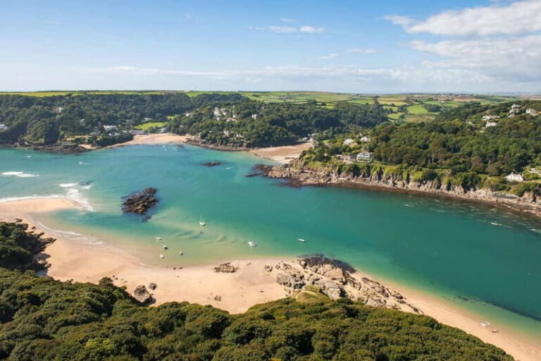 Salcombe: Estuary Explorer Sea Kayak Tour - The Value of a Guided Kayak Tour