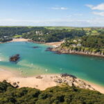Salcombe: Paddleboarding Group Lesson - Who Will Most Enjoy This Experience?