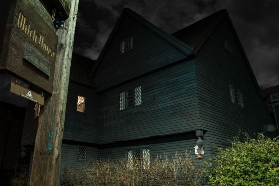 Salem: Secrets of Salem Hidden History Walking Tour - The Detailed Itinerary: What You’ll See and Learn