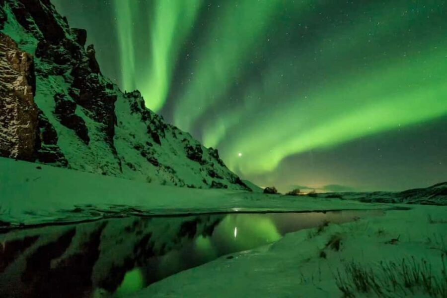 Sälen: Northern Lights Snowshoe Adventure with Pickup - The Snowshoe Trek