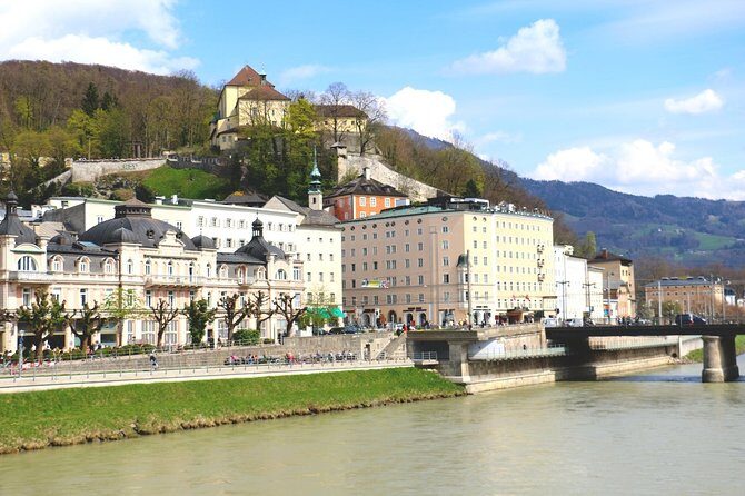 Salzburg Airport Transfers : Salzburg Airport SZG to Salzburg in Business Car - FAQ