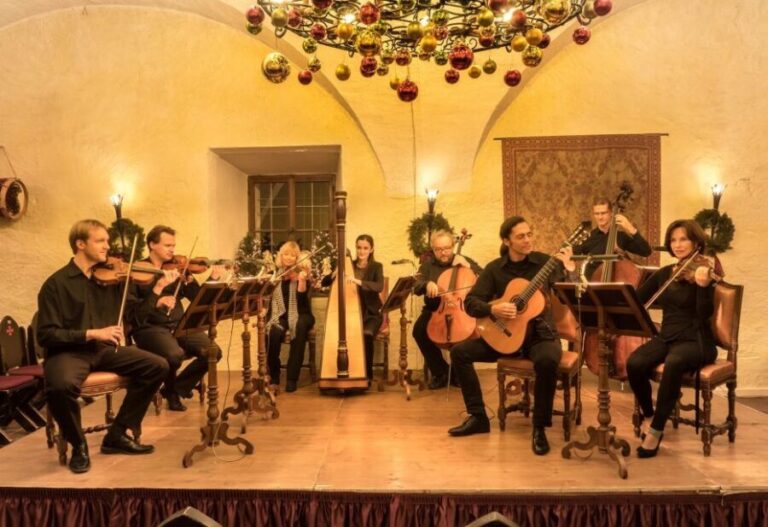 Salzburg: Christmas/Advent Concert & Dinner - A Deep Dive into the Experience