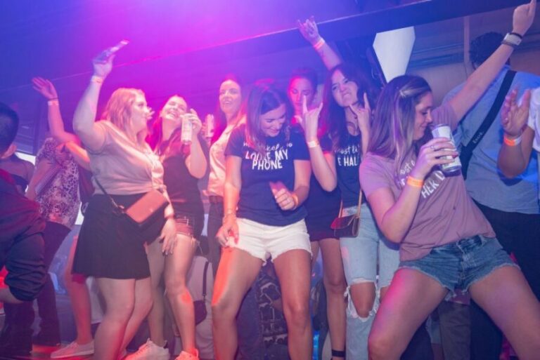 San Diego: "Drink, Ride, Sing, & Dance!" Bar Tour (4 Bars) - In-Depth Review of the San Diego Bar Tour Experience