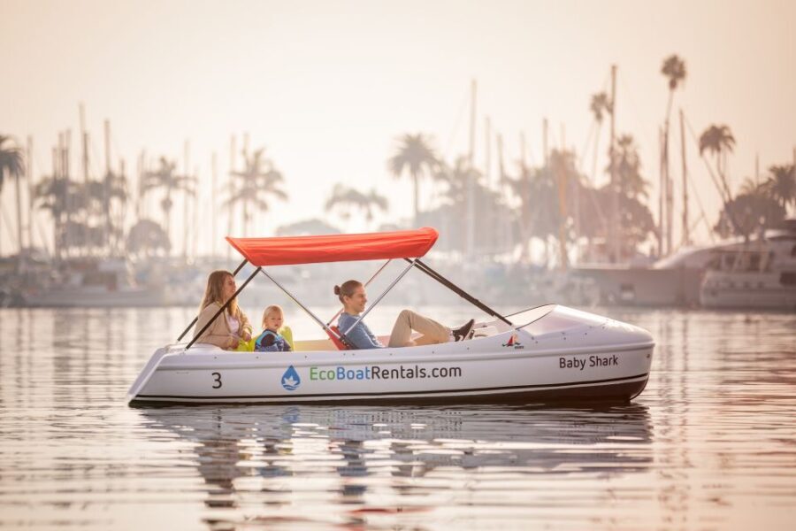 San Diego: San Diego Bay Dog-Friendly Eco Pedal Boat Rentals - What Makes This Experience Special