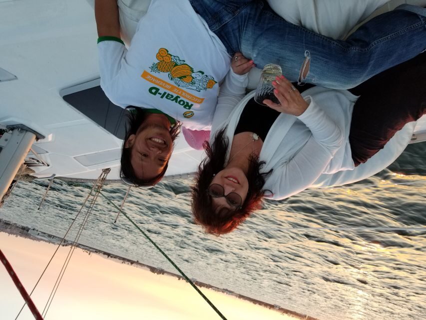 San Diego: San Diego Bay Sunset & Daytime Sailing Experience - FAQ