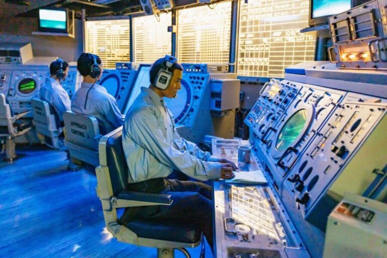 San Diego: USS Midway Museum Entry Ticket - A Close Look at the USS Midway Experience