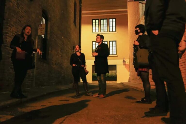 San Francisco: Walk with Spirits Haunted Pub Crawl - An In-Depth Look at the Haunted Pub Crawl Experience