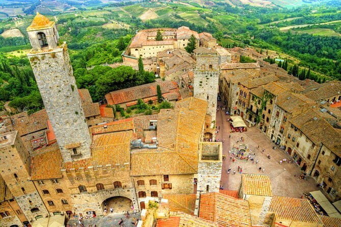 San Gimignano and Volterra private tour: etruscans, romans and middle age jewels - FAQs