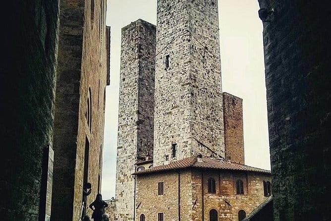San Gimignano and Volterra Tour by Private Luxury Van - Who Should Book This Tour?