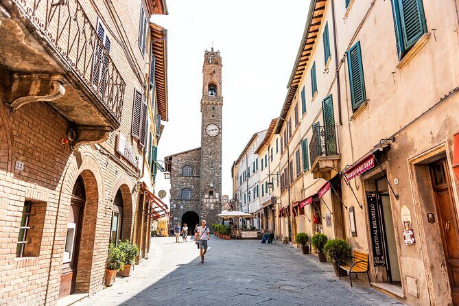 San Gimignano, Chianti and Montalcino Tour through Tuscan wine - Wine Tasting in Chianti: The Heart of the Region