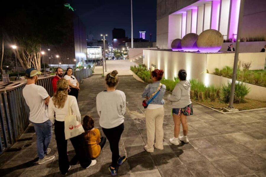 San José: Night Food and Culture Tour with Dinner - Exploring the San José Night Food and Culture Tour