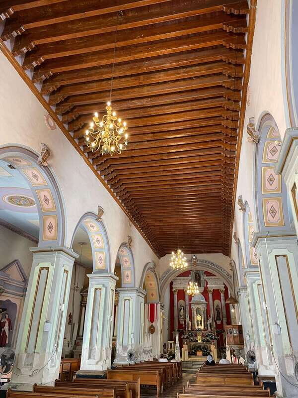 San Pedro: Grutas de Garcia and City Tour with Cable Car