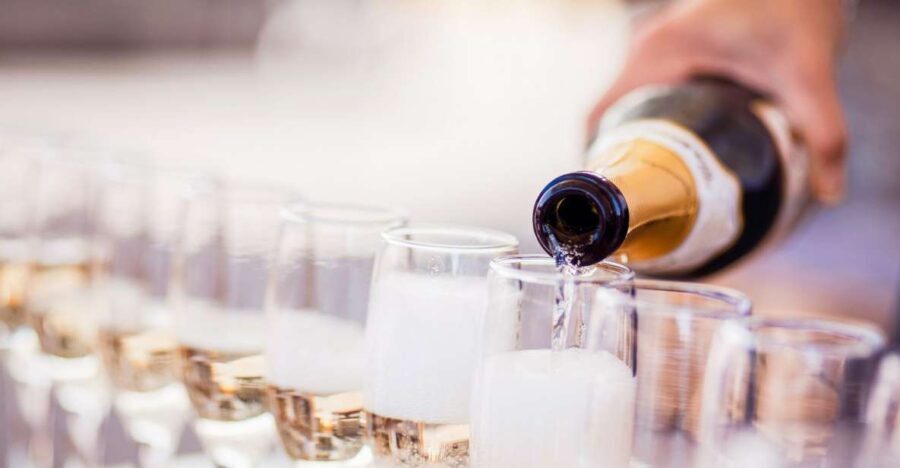 Santa Barbara: Sparkling Wine Walking Tour - Exploring Santa Barbaras Sparkling Wine and Chocolate Scene