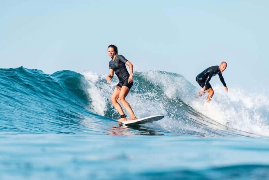 Santa Monica: Group Surf Lesson - A Detailed Look at the Santa Monica Group Surf Lesson