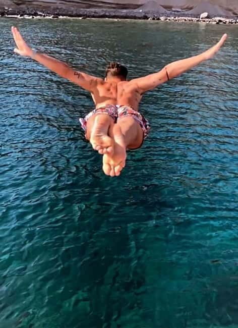 Santorini: Adventurous Catamaran Experience with Snorkeling - FAQ