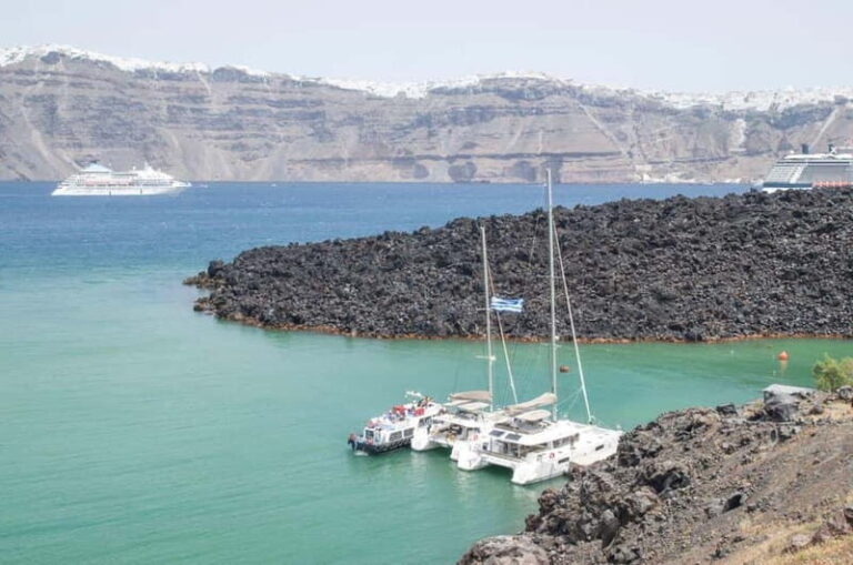 Santorini: Caldera Sail & Swim Tour for Cruise Travelers - Detailed Itinerary Breakdown