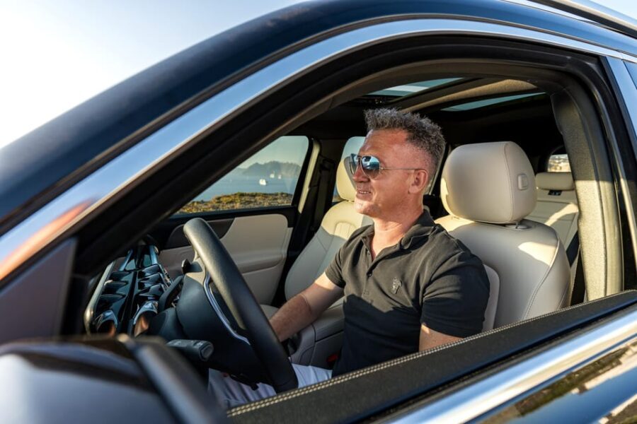 Santorini: Customized Private Guided Tour in a Mercedes EQB - How the Itinerary Unfolds