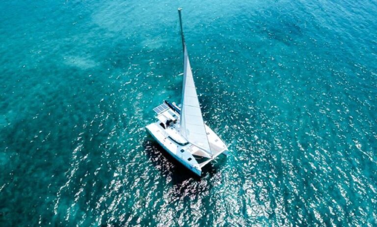 Santorini: Day Cruise with Meal & Open Bar - Who Will Love This Tour?