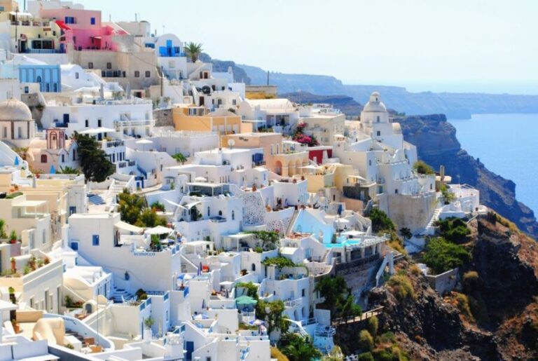 Santorini: Guided Highlights Tour with Private Wine Tasting - What Makes This Tour Valuable?