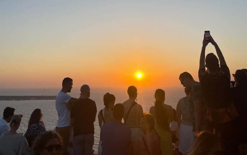Santorini: Half-Day Island Tour with Snacks and Drinks - Practical Details and What to Expect