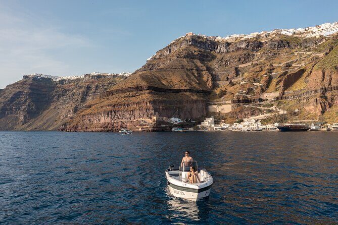 Santorini License-Free Boat Rental: Be a Captain for a Day - The Itinerary: What to Expect