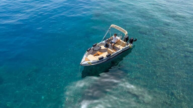 Santorini: License-Free Motor Boat Rental -Full or Half Day - Who Will Truly Appreciate This Experience?