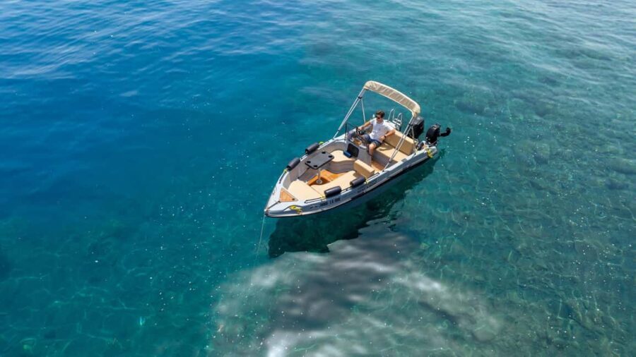 Santorini: License-Free Motor Boat Rental -Full or Half Day - Who Will Truly Appreciate This Experience?