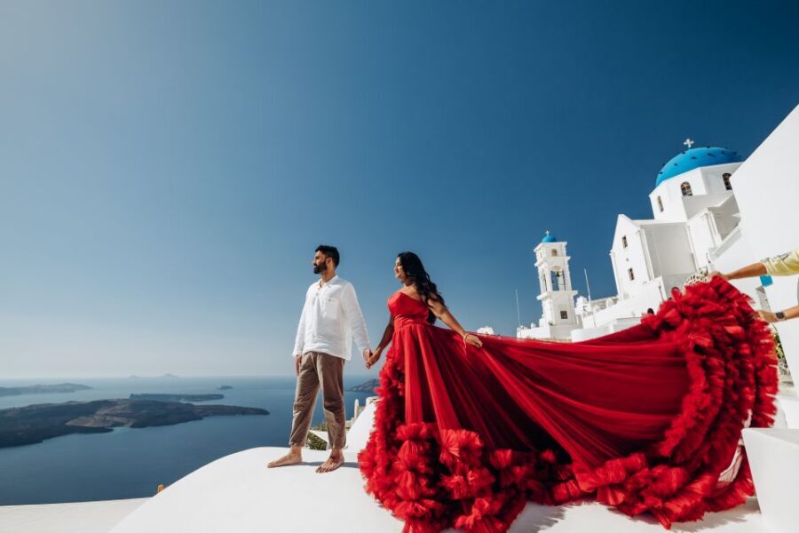 Santorini: Private Flying Dress Photoshoot Experience - Who Is This Tour Best For?