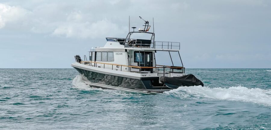 Santorini: Private Motor Yacht Cruise with Meal & Open Bar - An In-Depth Look at the Santorini Private Yacht Experience