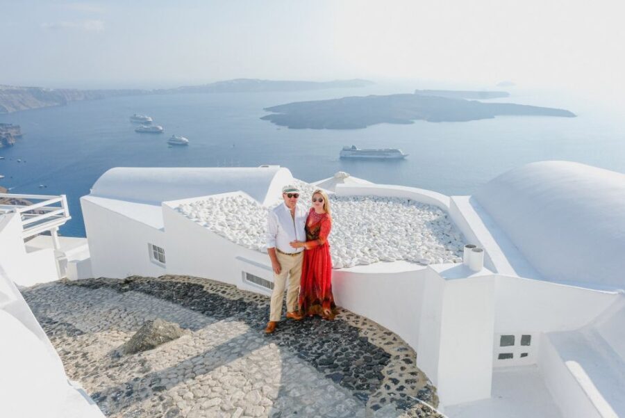 Santorini Private Photoshoot - What to Expect from Your Santorini Photoshoot