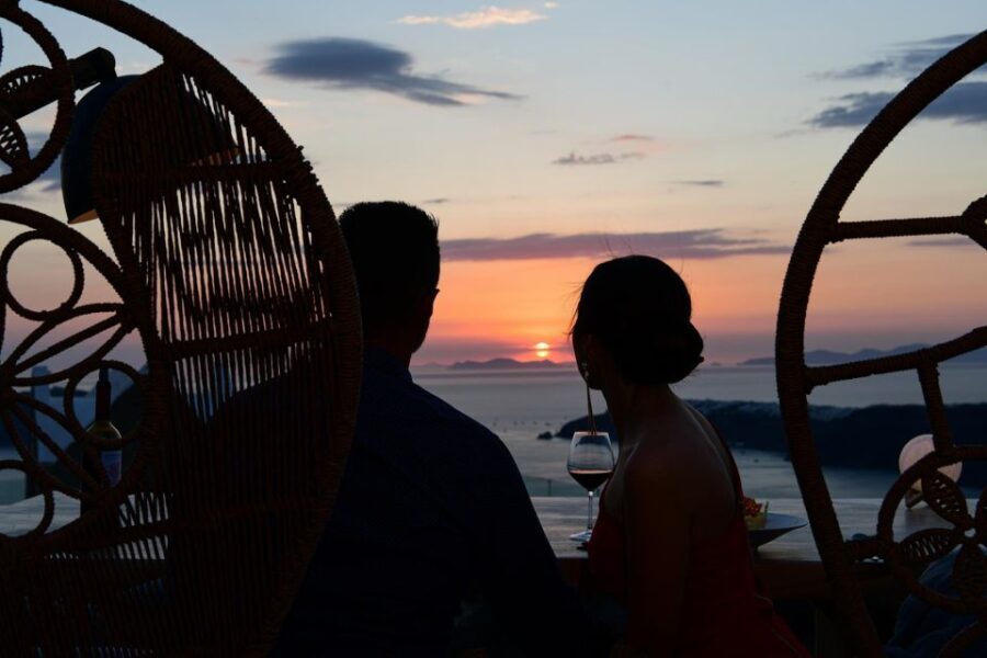 Santorini: Private Romantic Sunset Dinner with Caldera View - An In-Depth Look at the Santorini Sunset Dinner Experience