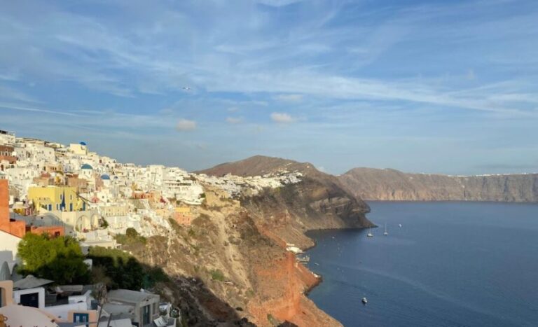 Santorini: Private Tour in the Picturesque Village of Oia - Exploring Oia: A Closer Look