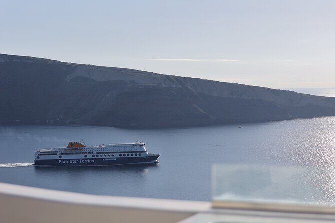 Santorini: Private Transfers To / From The Port Athinios - Who Should Consider This Tour?