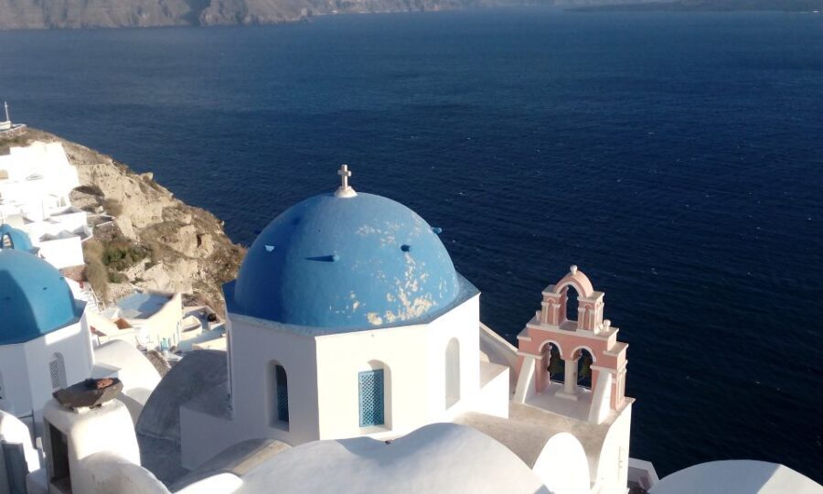 Santorini: Small-Group Highlights Tour of Venetian Castles - Deep Dive into the Itinerary